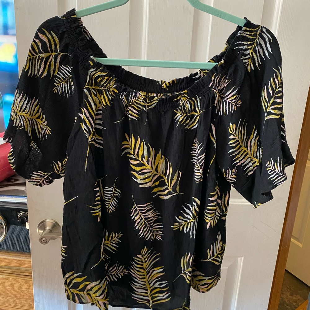 Off shoulder top
